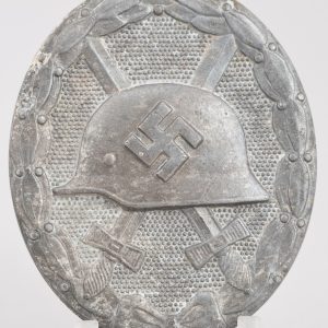 Wound Badge in Silver 1939, Maker Marked 30