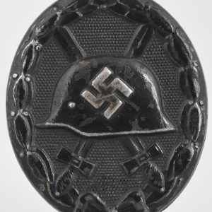 Wound Badge in Black 1939, Maker Marked 88